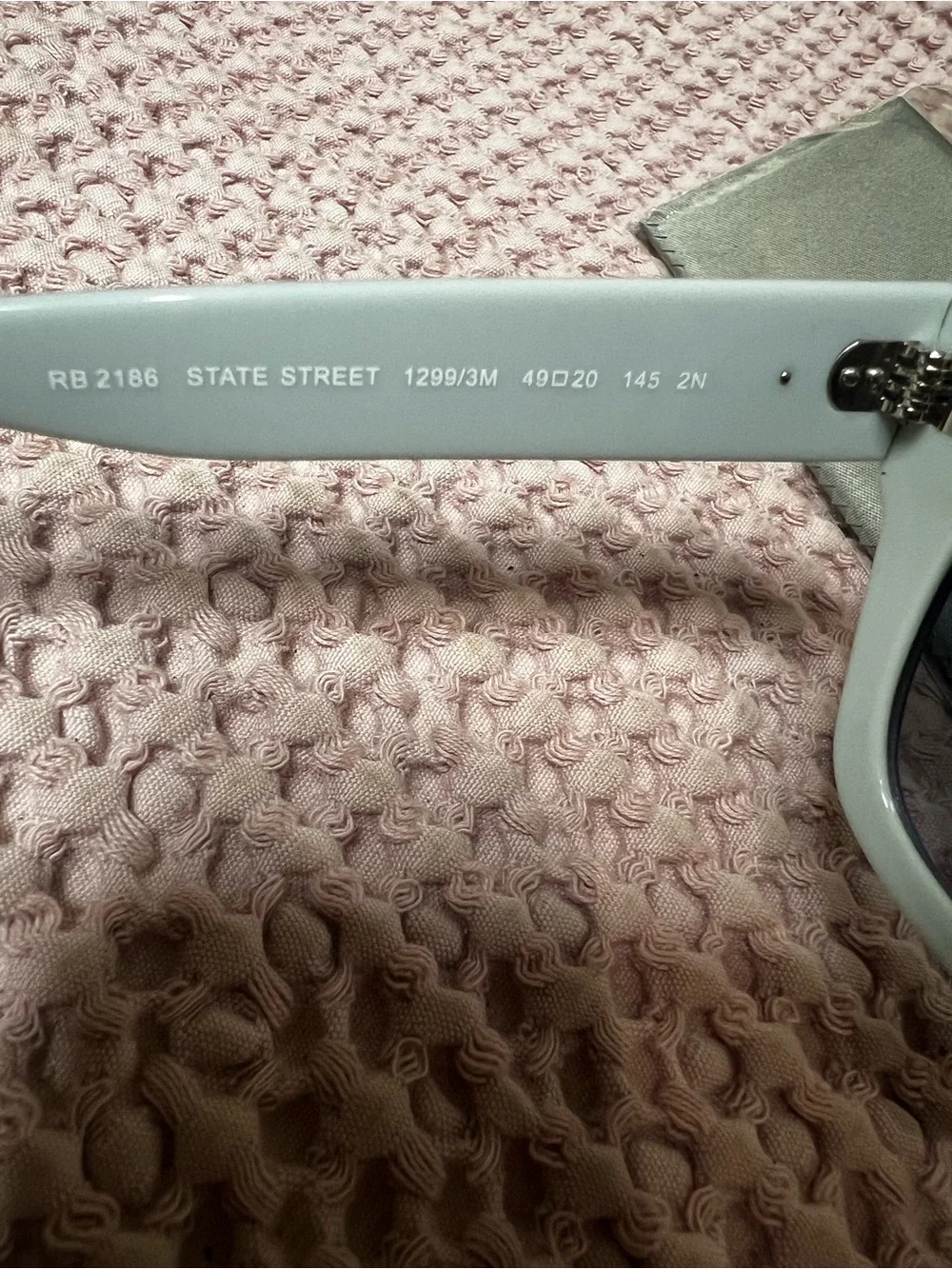 Ray-Ban State Street RB2186 1299/3M Blue Gradient Sunglasses NWT 49mm